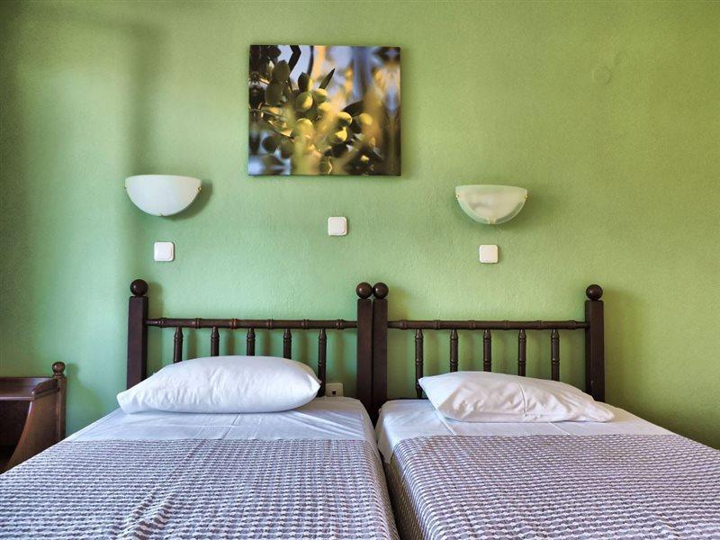 Julia Hotel Fourka Luaran gambar